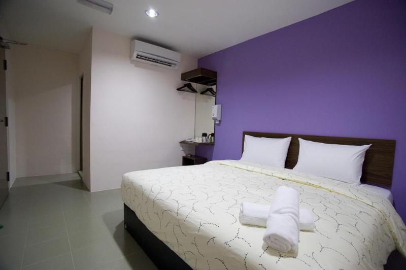 Oyo 89480 Dream House Hotel Skudai Extérieur photo